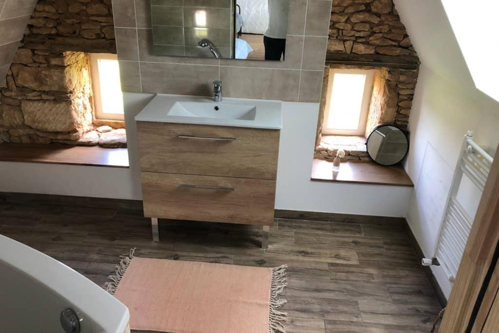 Chez Renou Et Prosperou Maison Typique Du Sarladait Saint-Genies Eksteriør bilde