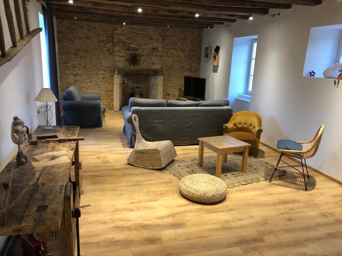 Chez Renou Et Prosperou Maison Typique Du Sarladait Saint-Genies Eksteriør bilde