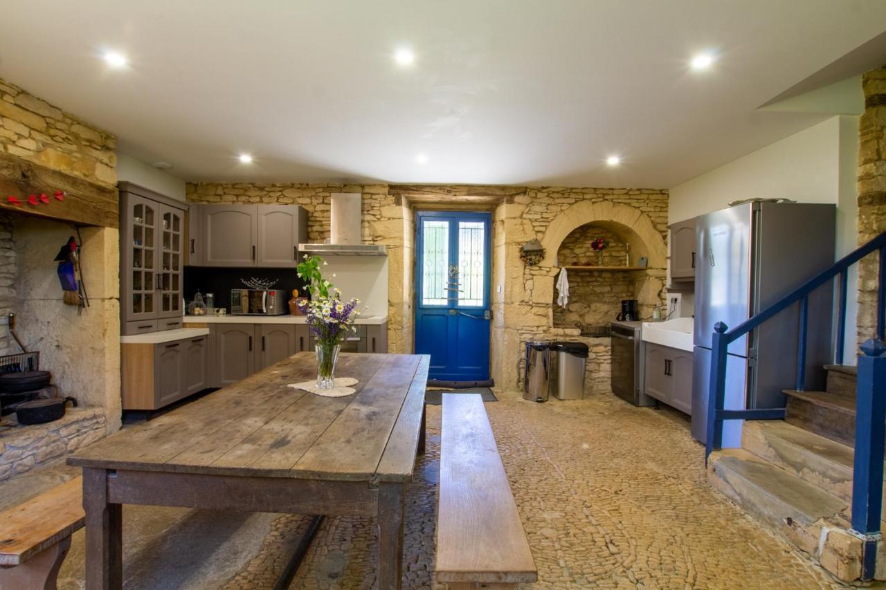 Chez Renou Et Prosperou Maison Typique Du Sarladait Saint-Genies Eksteriør bilde